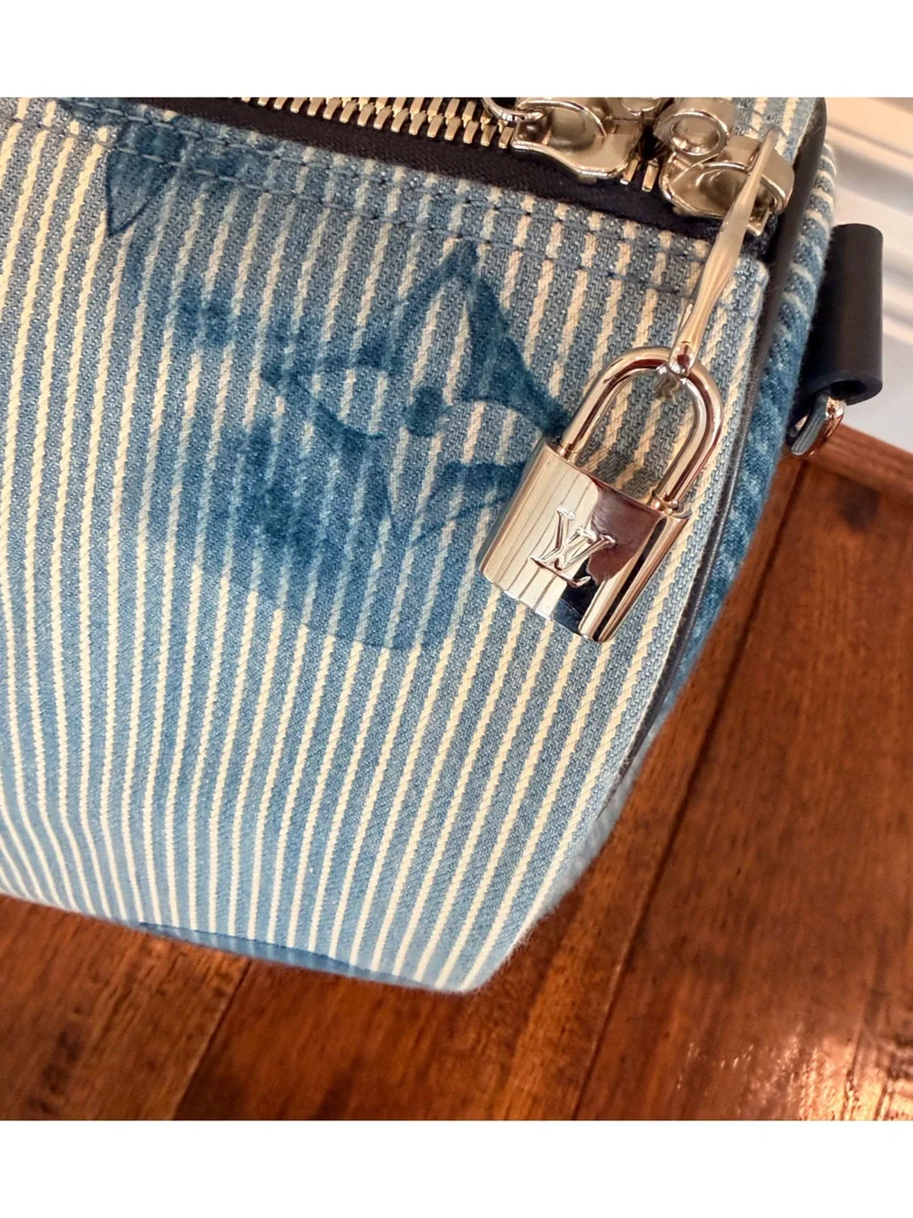 Louis Vuitton Keepall Bandoulière 50 Watercolor Hickory Striped Denim
